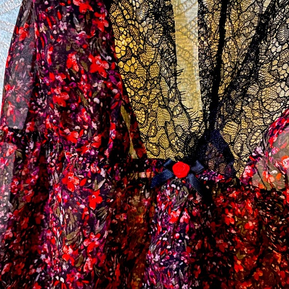 Lane Bryant Eyelash Lace Nightgown and Kimono Robe - Picture 3 of 4